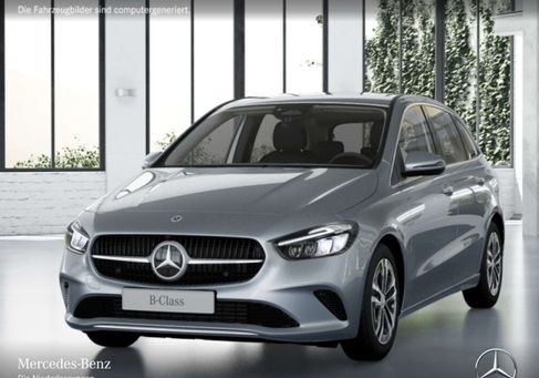 Mercedes-Benz B 180, 2025