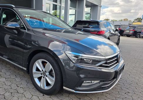 Volkswagen Passat Variant, 2023 2