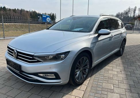 Volkswagen Passat Variant, 2022