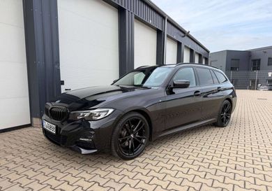 BMW 320, 2022