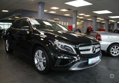 Mercedes-Benz GLA 200, 2017