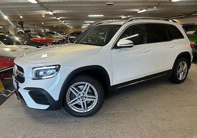 Mercedes-Benz GLB 200, 2023