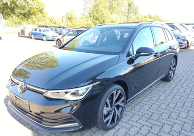 Volkswagen Golf, 2023