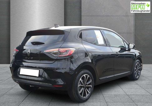 Renault Clio, 2025