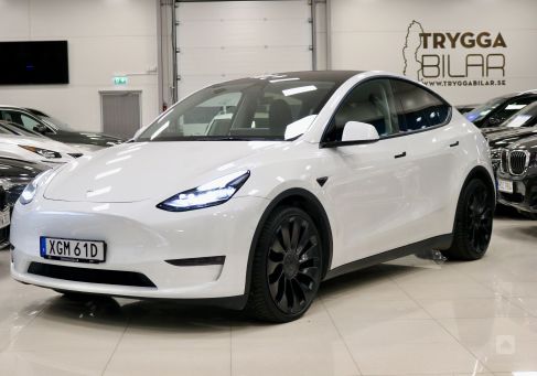 Tesla Model Y, 2022