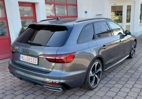 Audi A4, 2022