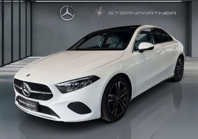 Mercedes-Benz A 220, 2024