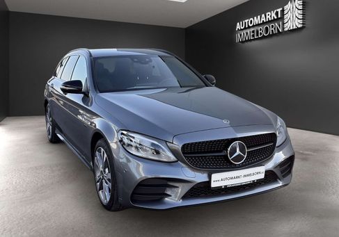 Mercedes-Benz C 300, 2021