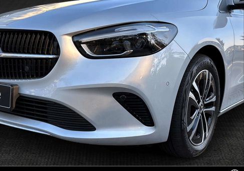 Mercedes-Benz B 250, 2023 3