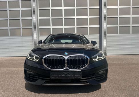BMW 118, 2024 2