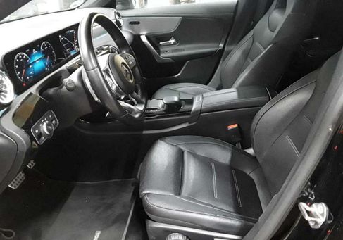 Mercedes-Benz CLA 220, 2022