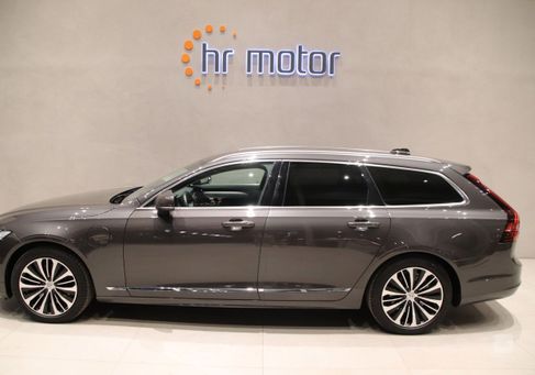 Volvo V90, 2023