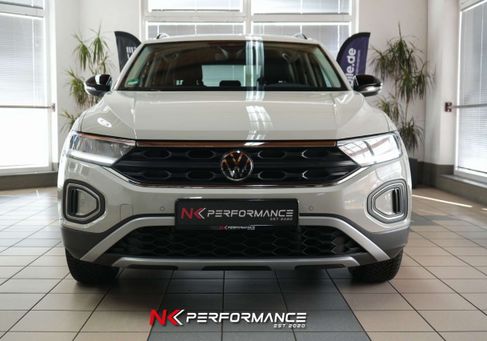 Volkswagen T-Roc, 2025 3