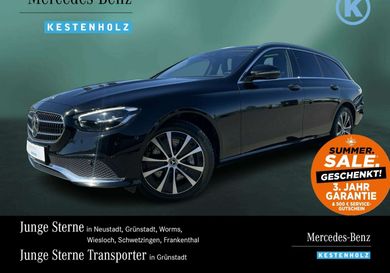 Mercedes-Benz E 300, 2022