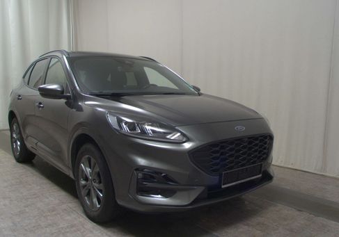 Ford Kuga, 2022