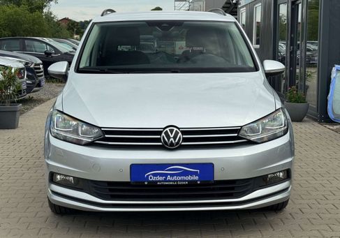 Volkswagen Touran, 2022 2