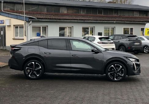 Peugeot 408, 2023