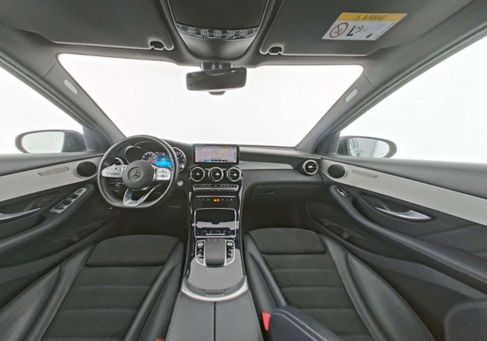 Mercedes-Benz GLC 200, 2021