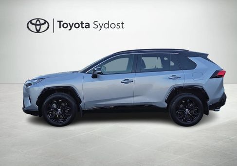 Toyota RAV 4, 2025 3