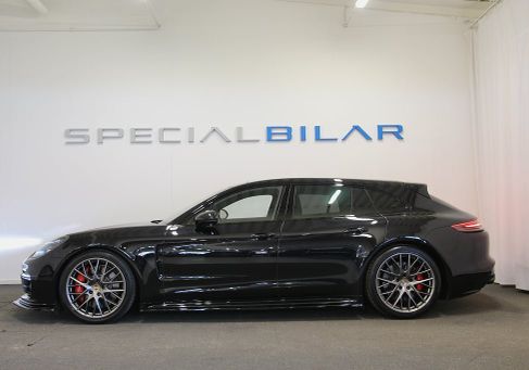 Porsche Panamera, 2018