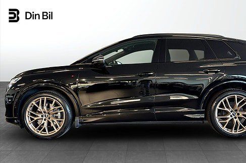 Audi Q4, 2023