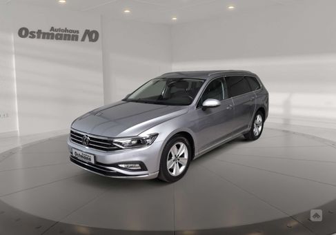 Volkswagen Passat Variant, 2022