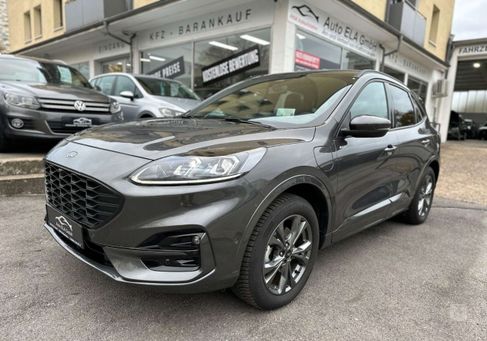 Ford Kuga, 2022