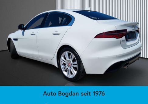 Jaguar XE, 2020