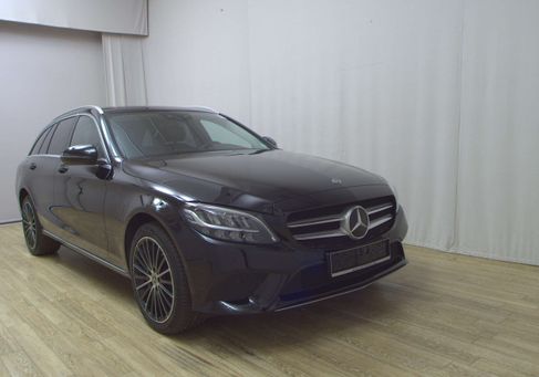 Mercedes-Benz C 180, 2021
