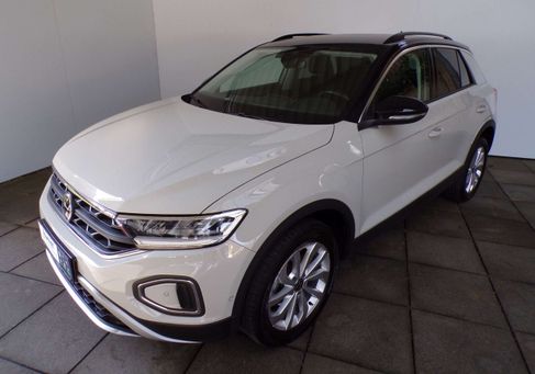 Volkswagen T-Roc, 2022