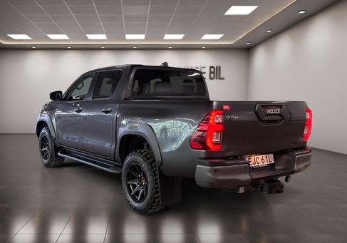 Toyota Hilux, 2024
