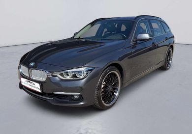 BMW 330, 2018