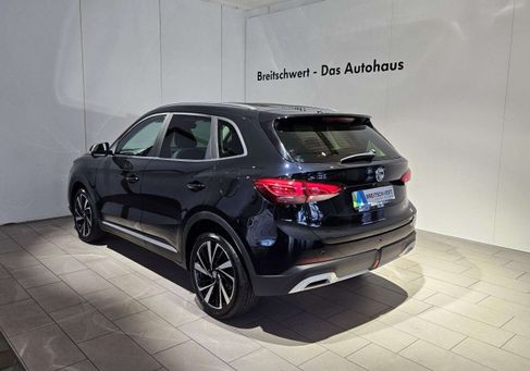 MG ZS, 2025
