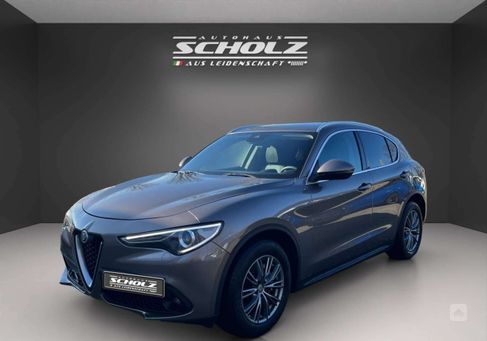 Alfa Romeo Stelvio, 2017