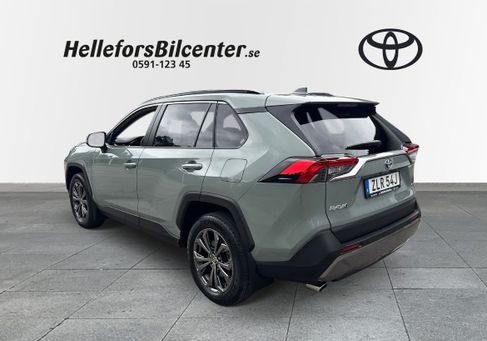 Toyota RAV 4, 2025 2