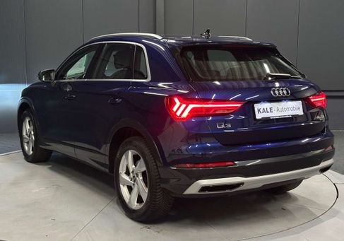 Audi Q3, 2022