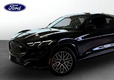 Ford Mustang Mach-E, 2026