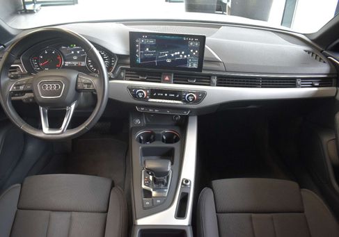 Audi A4, 2022