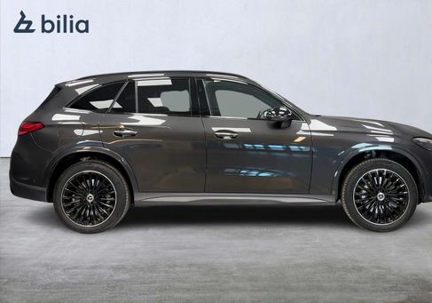 Mercedes-Benz GLC 300, 2023