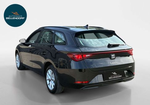 Seat Leon, 2023 3