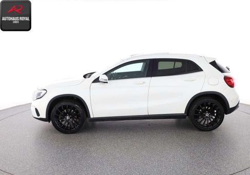 Mercedes-Benz GLA 220, 2019