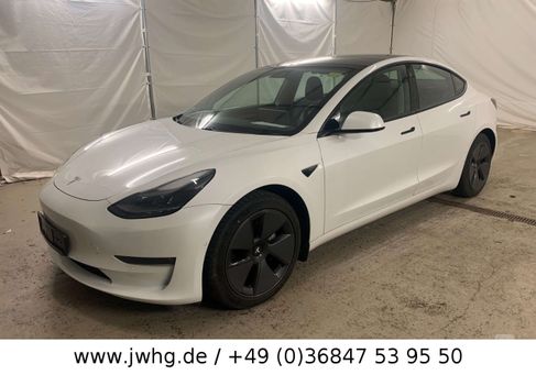 Tesla Model 3, 2021