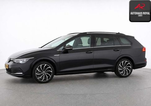 Volkswagen Golf, 2023 2