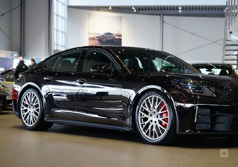 Porsche Panamera, 2025