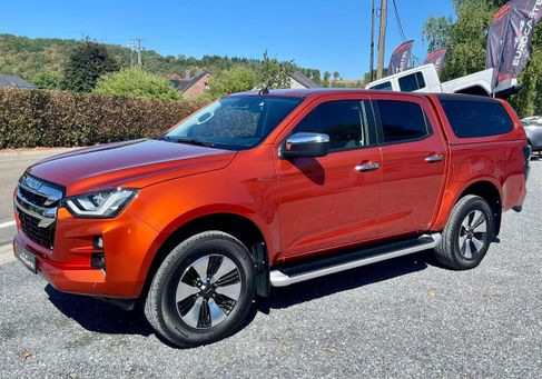 Isuzu, 2021