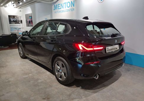 BMW 118, 2023