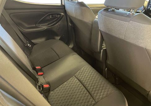 Toyota Yaris, 2024