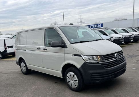 Volkswagen T6 Transporter, 2022