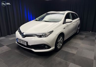Toyota Auris Touring Sports, 2016