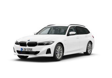 BMW 320, 2022